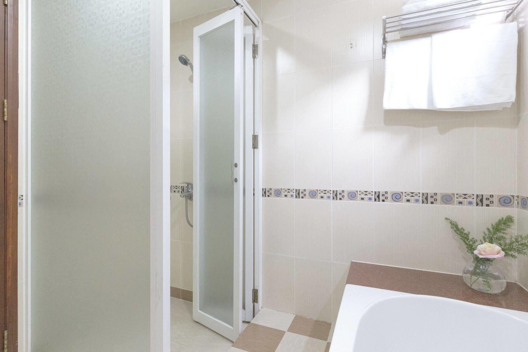 Meraki Boutique Hotel- Bùi Viện-Phạm Ngũ Lão Street Hô Chi Minh-Ville Extérieur photo