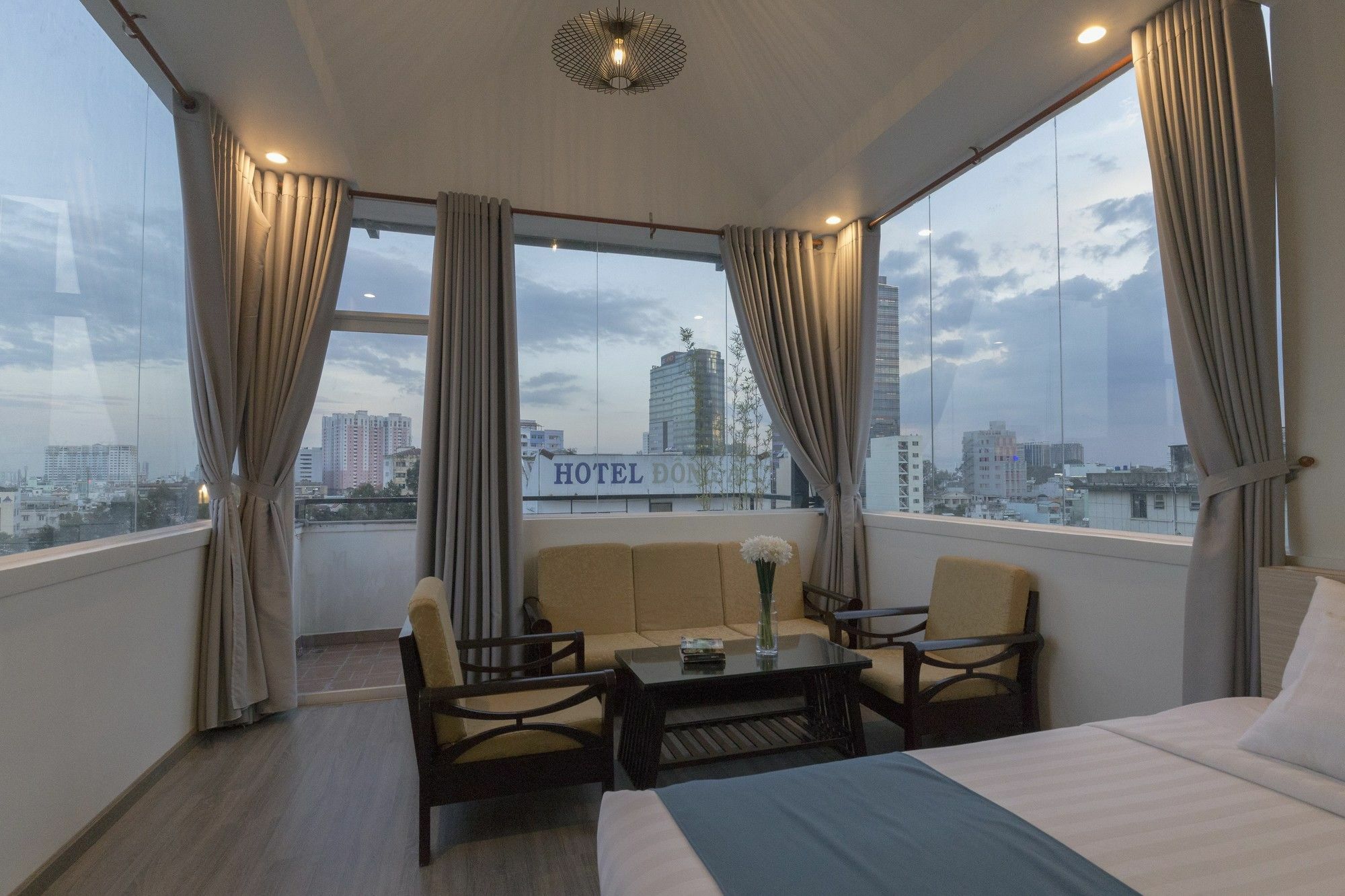 Meraki Boutique Hotel- Bùi Viện-Phạm Ngũ Lão Street Hô Chi Minh-Ville Extérieur photo